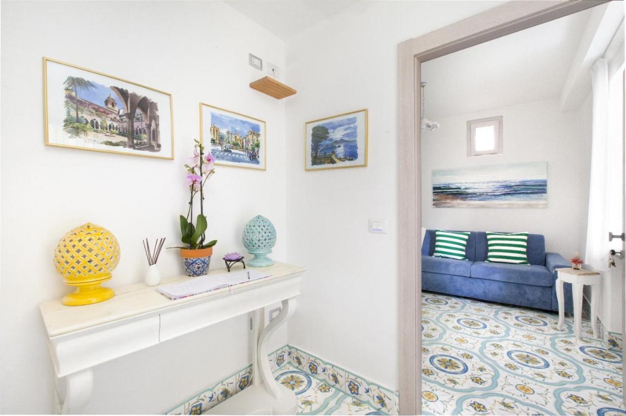 Millie Sorrento Suites Экстерьер фото